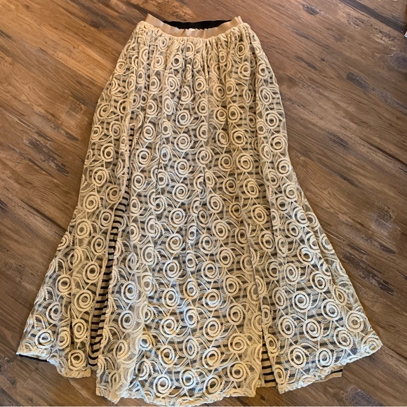 Fracomina lace maxi skirt 42 s small beige EUC striped lined slit - Picture 5 of 11
